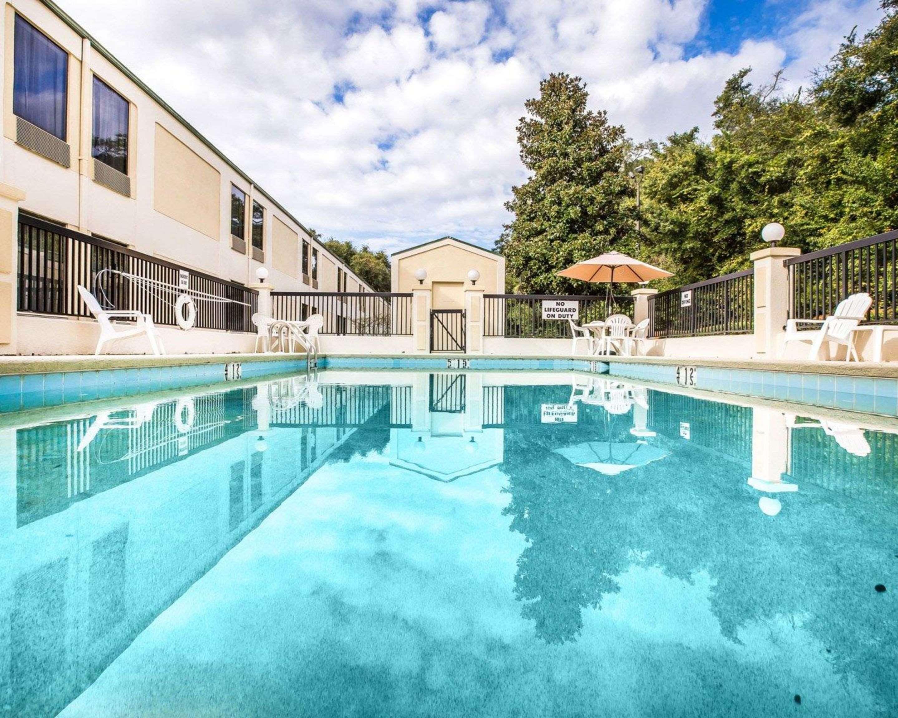 Quality Inn Darien-North Brunswick Dış mekan fotoğraf